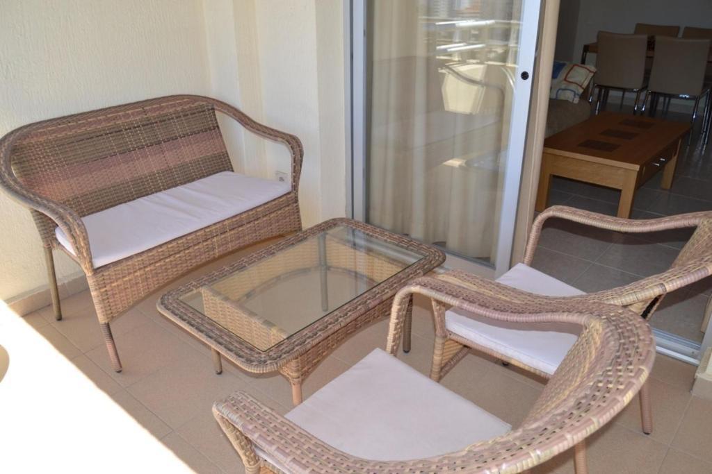 Apartamentos Turmalina Unitursa Калпе Стая снимка